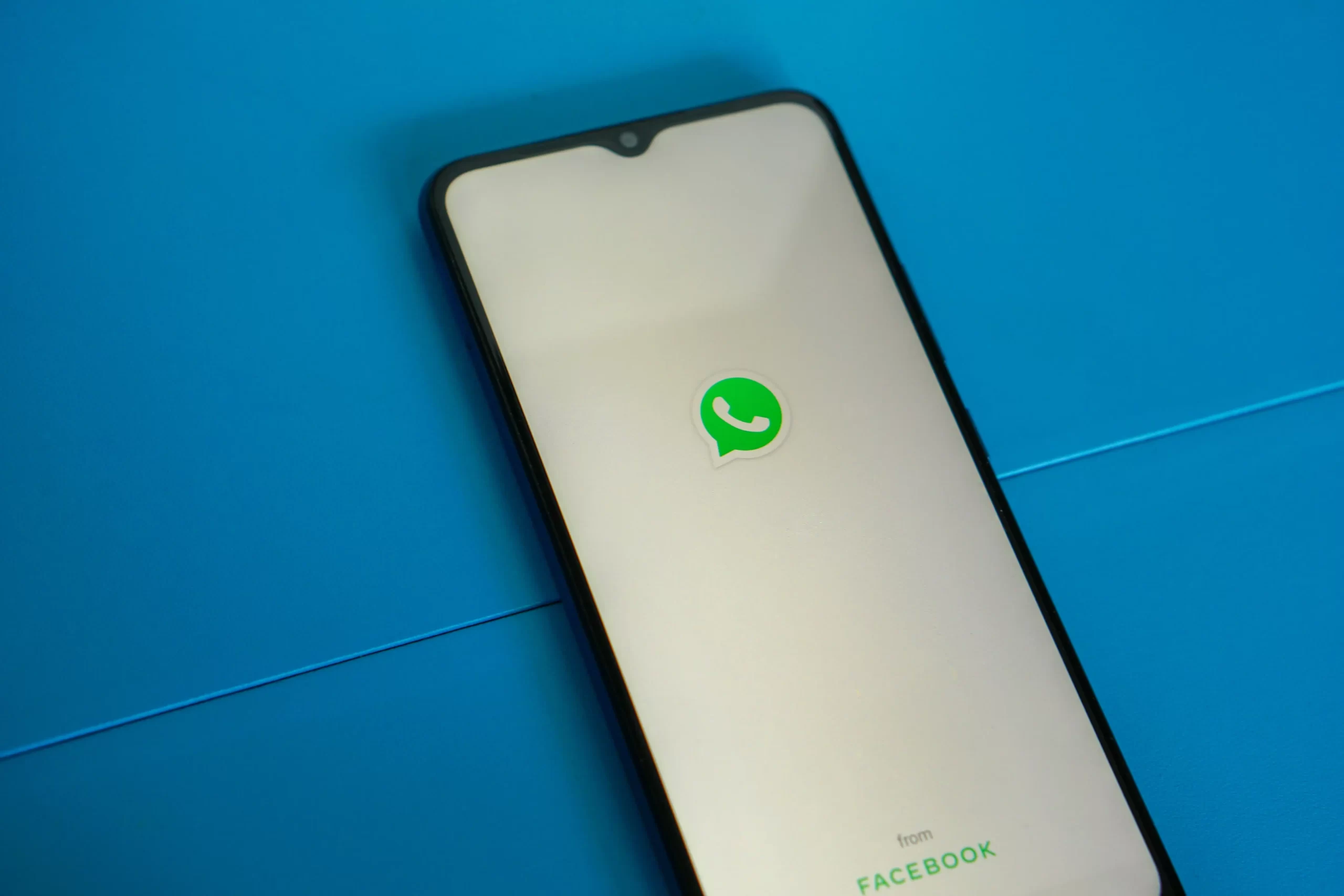 WhatsApp只能手機號登入嗎？